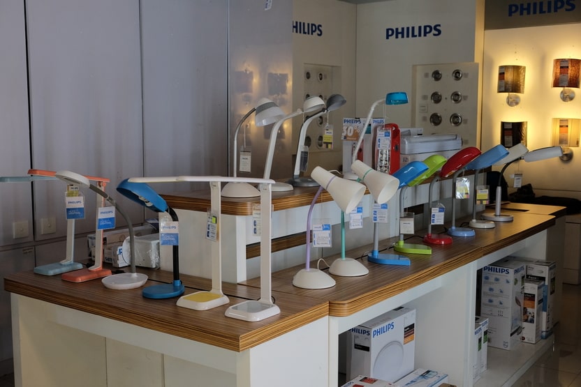 Jual Lampu Belajar Philips Lengkap di Solo